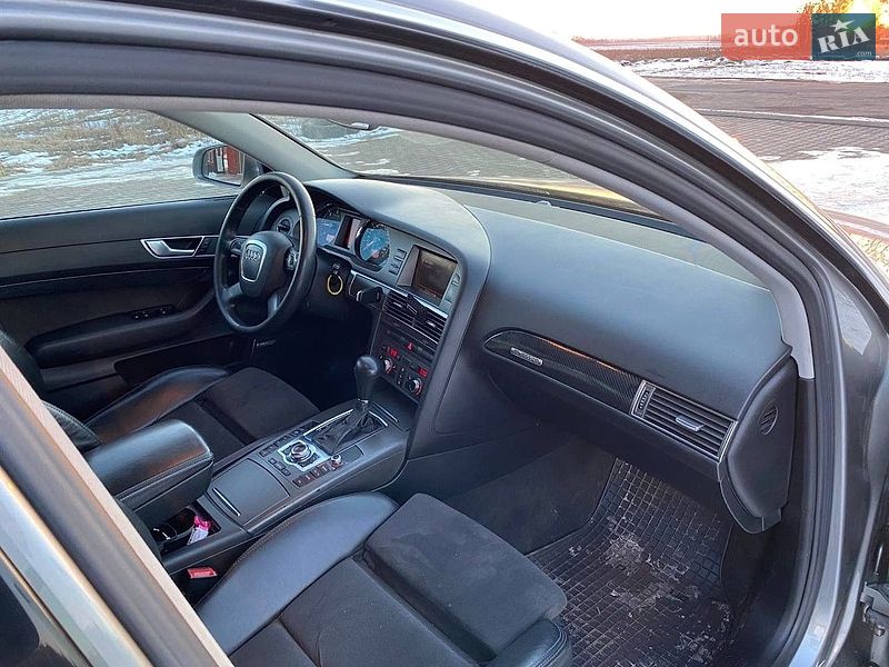 Седан Audi A6 2004 в Ровно