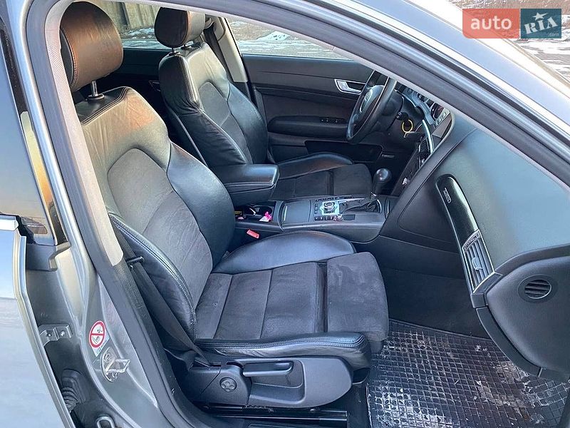 Седан Audi A6 2004 в Ровно