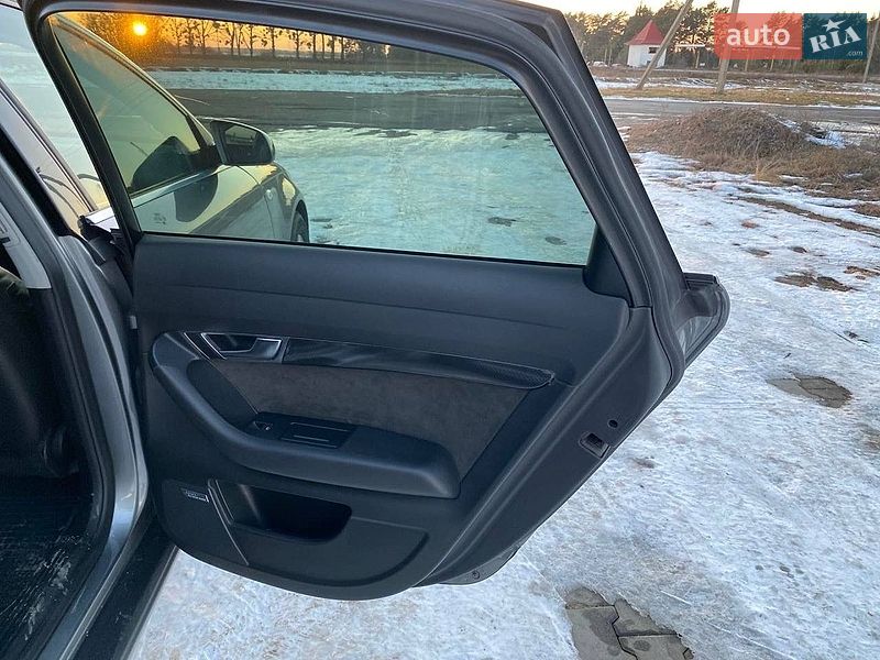 Седан Audi A6 2004 в Ровно