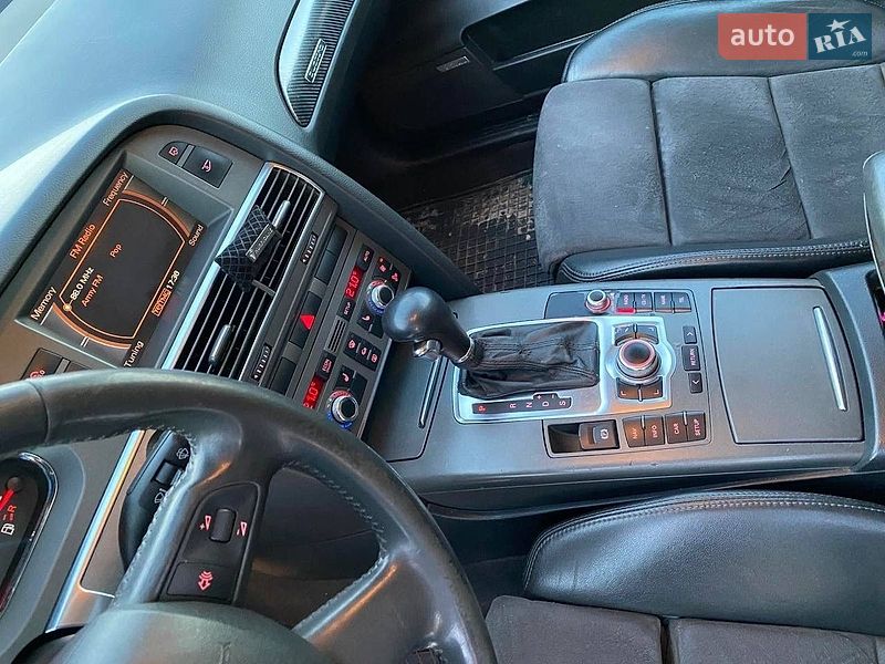 Седан Audi A6 2004 в Ровно