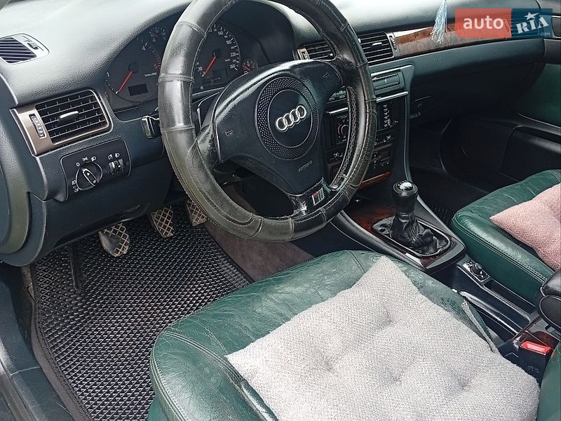 Універсал Audi A6 2000 в Млиніві