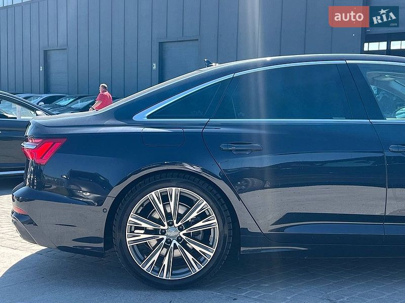 Седан Audi A6 2019 в Львові