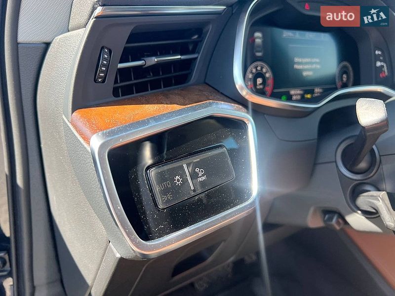 Седан Audi A6 2019 в Львові