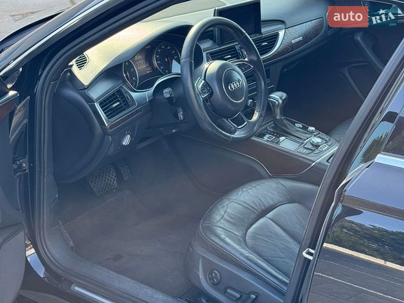 Седан Audi A6 2012 в Луцьку