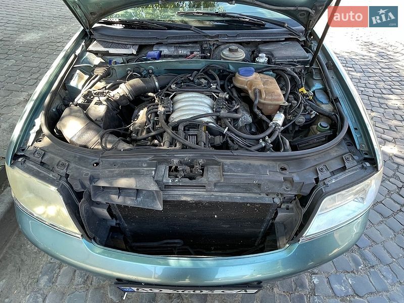 Седан Audi A6 1998 в Мукачевому