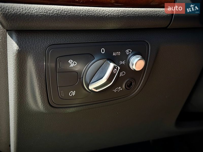 Седан Audi A6 2016 в Киеве