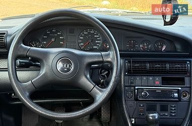 Седан Audi A6 1994 в Кривому Розі