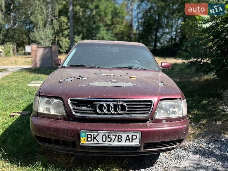 Седан Audi A6 1996 в Млинове
