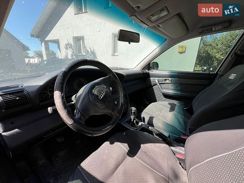 Седан Audi A6 1996 в Млинове