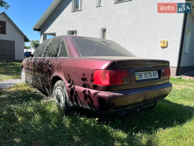 Седан Audi A6 1996 в Млинове