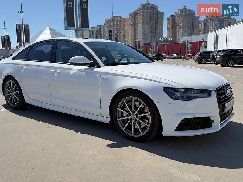 Седан Audi A6 2015 в Киеве