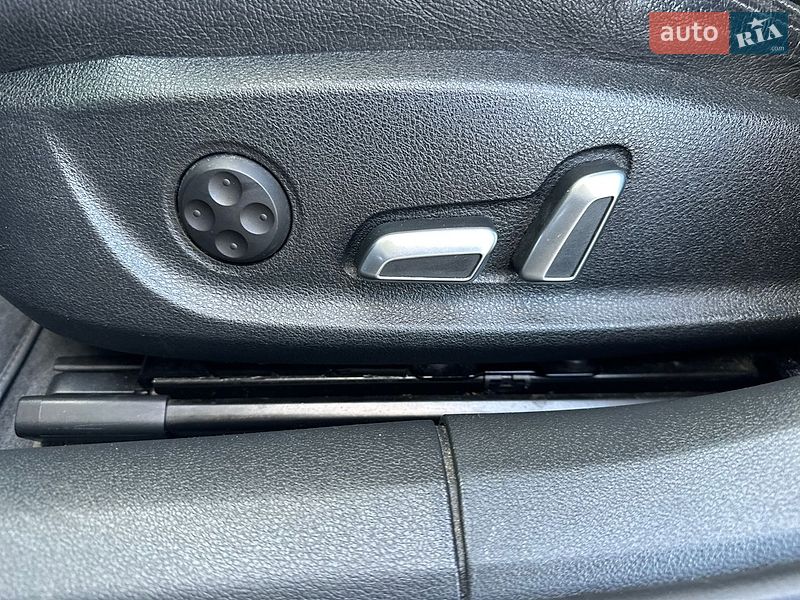 Седан Audi A6 2015 в Запорожье