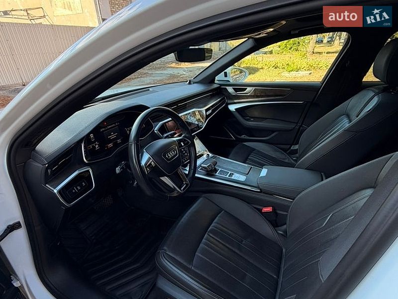 Седан Audi A6 2020 в Первомайську