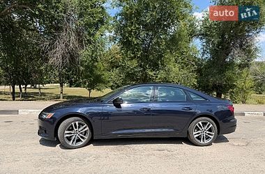Седан Audi A6 2021 в Дніпрі