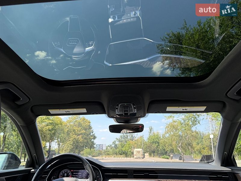 Седан Audi A6 2021 в Дніпрі