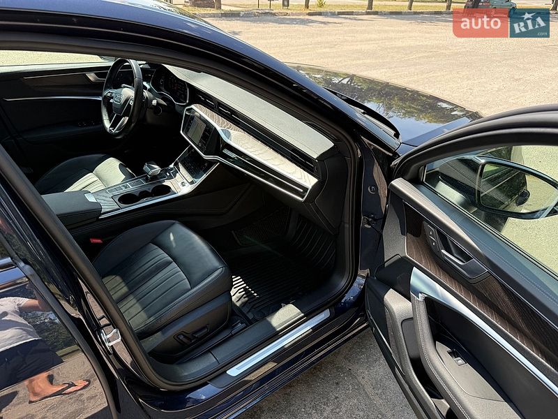 Седан Audi A6 2021 в Дніпрі
