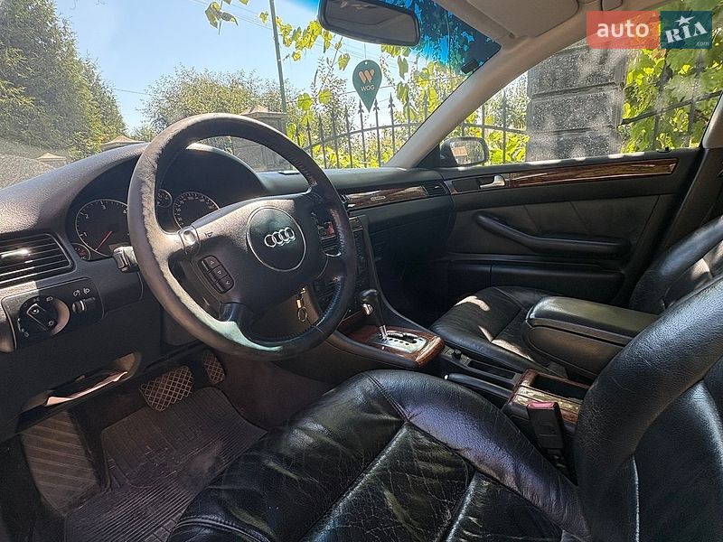 Седан Audi A6 2003 в Жовкві