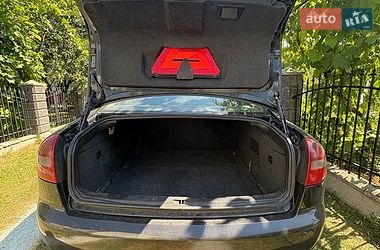 Седан Audi A6 2003 в Жовкві