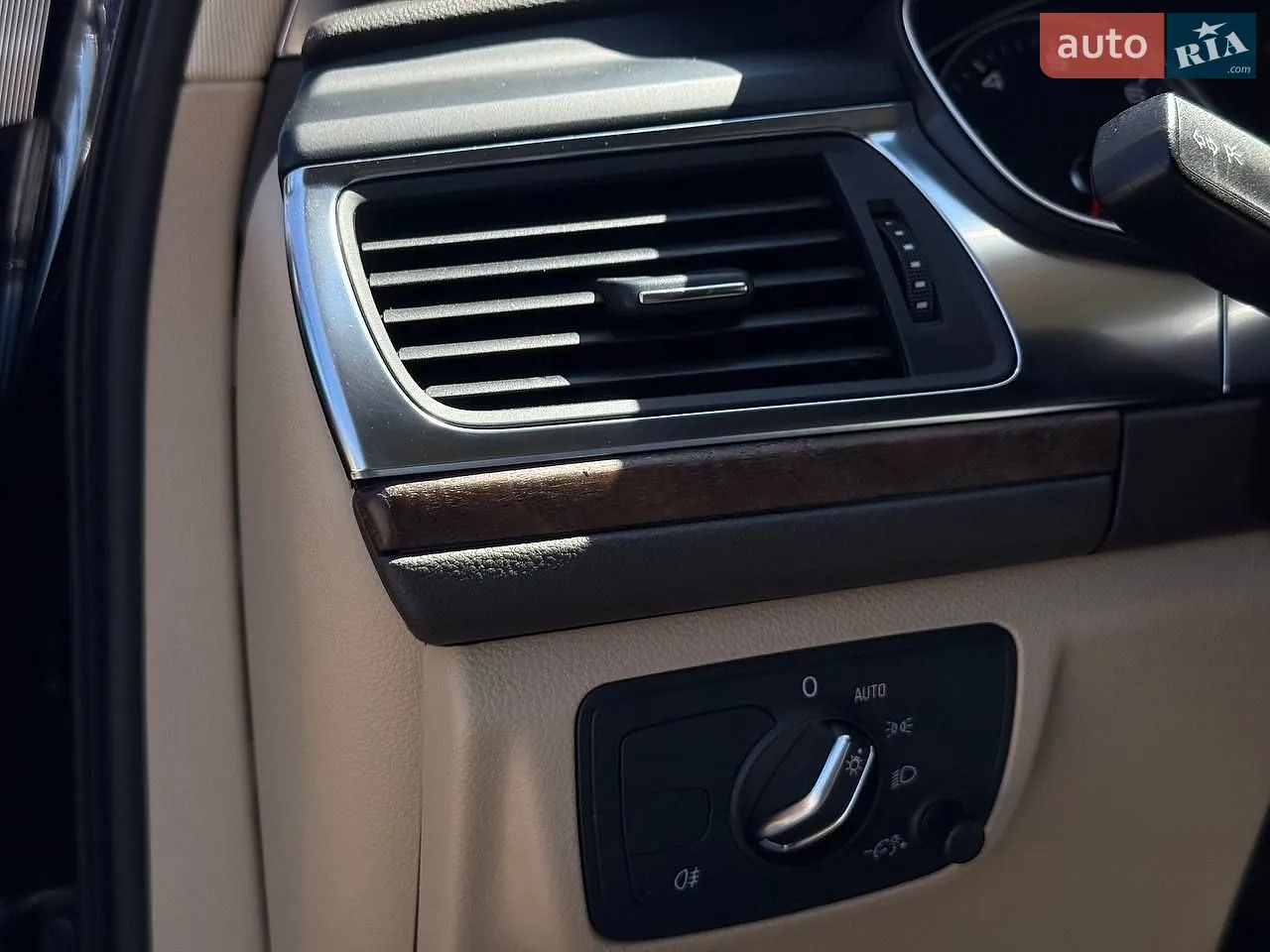 2015 Audi A6 - мініатюра 27