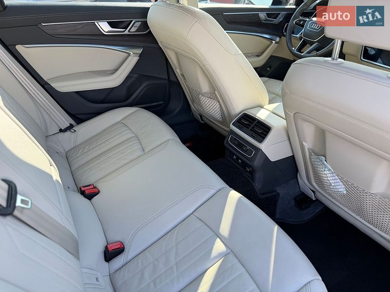 Седан Audi A6 2019 в Львові