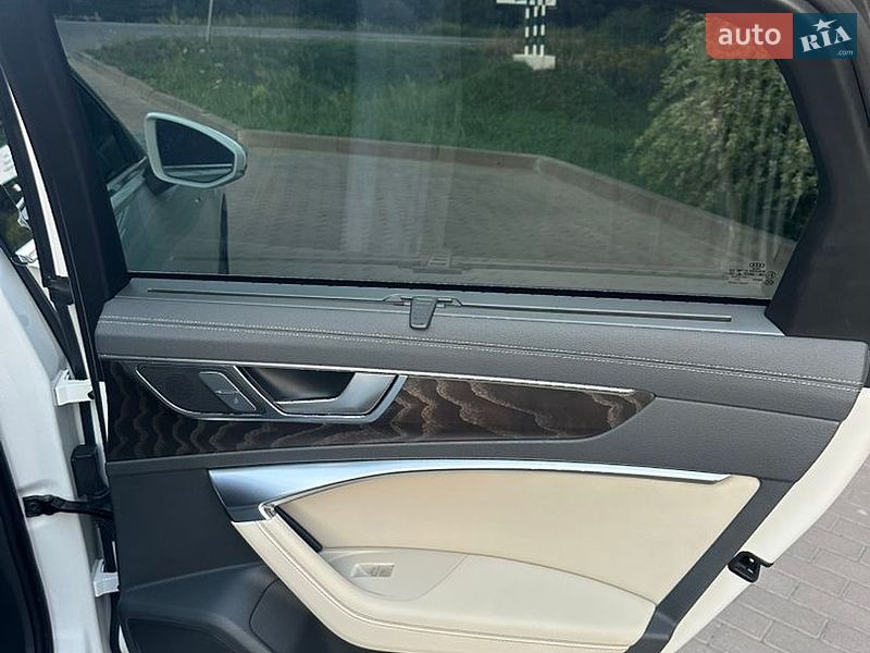 Седан Audi A6 2019 в Яворове