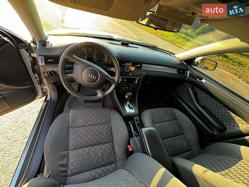 Універсал Audi A6 2002 в Луцьку