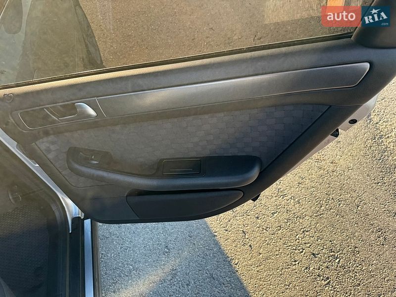 Універсал Audi A6 2002 в Луцьку