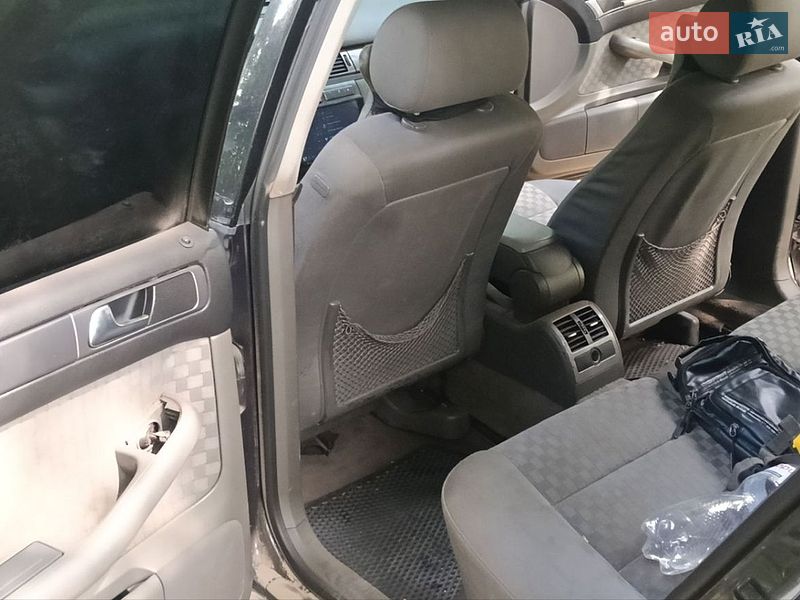 Универсал Audi A6 2001 в Глухове