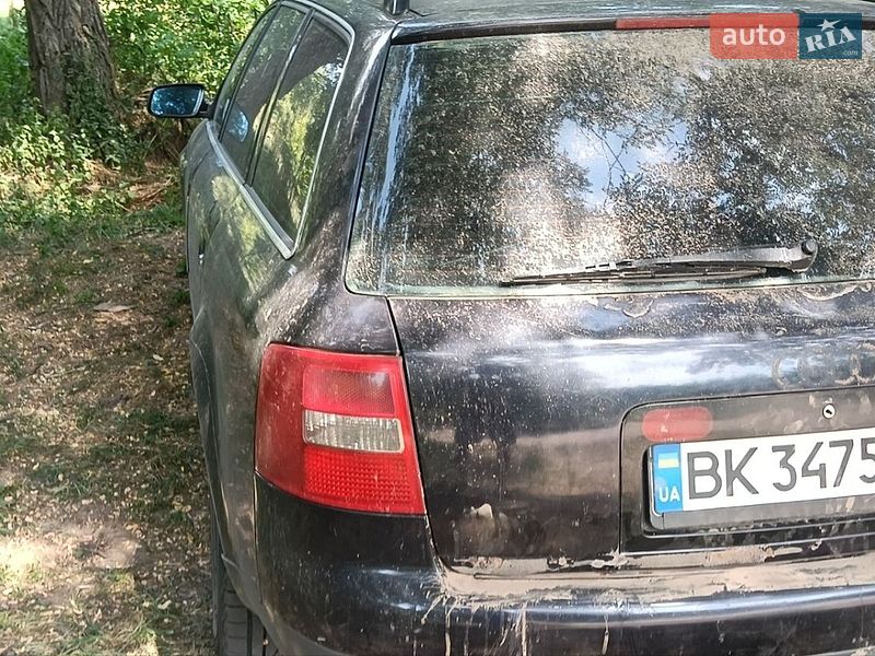 Универсал Audi A6 2001 в Глухове