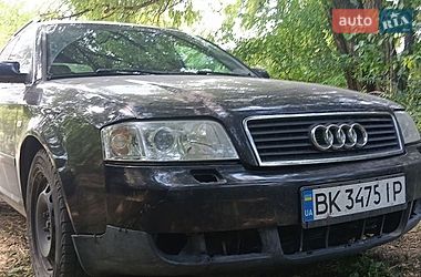 Универсал Audi A6 2001 в Глухове