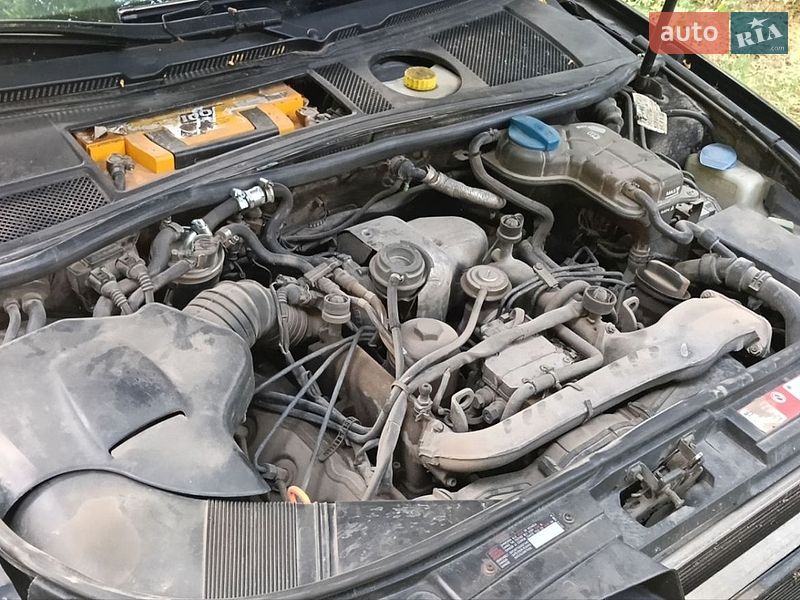 Универсал Audi A6 2001 в Глухове