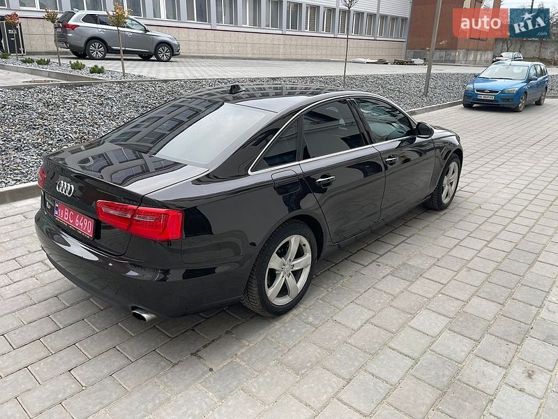 Седан Audi A6 2013 в Рівному