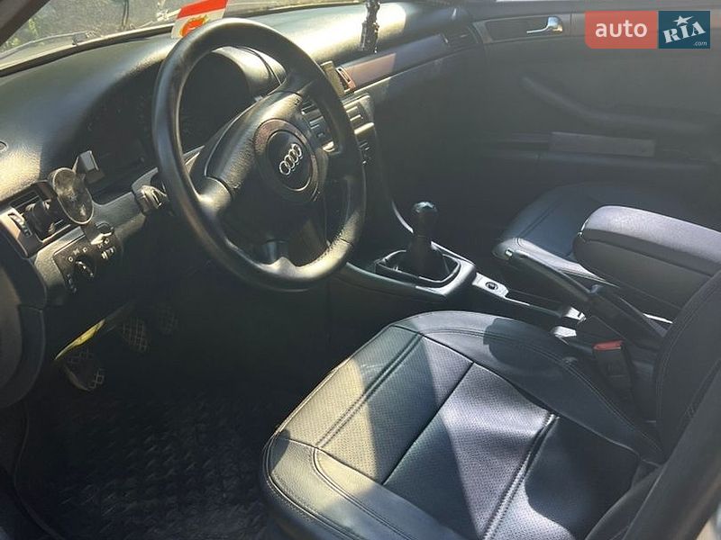 Седан Audi A6 2000 в Києві