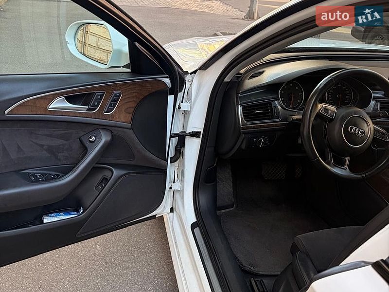 Седан Audi A6 2014 в Харькове