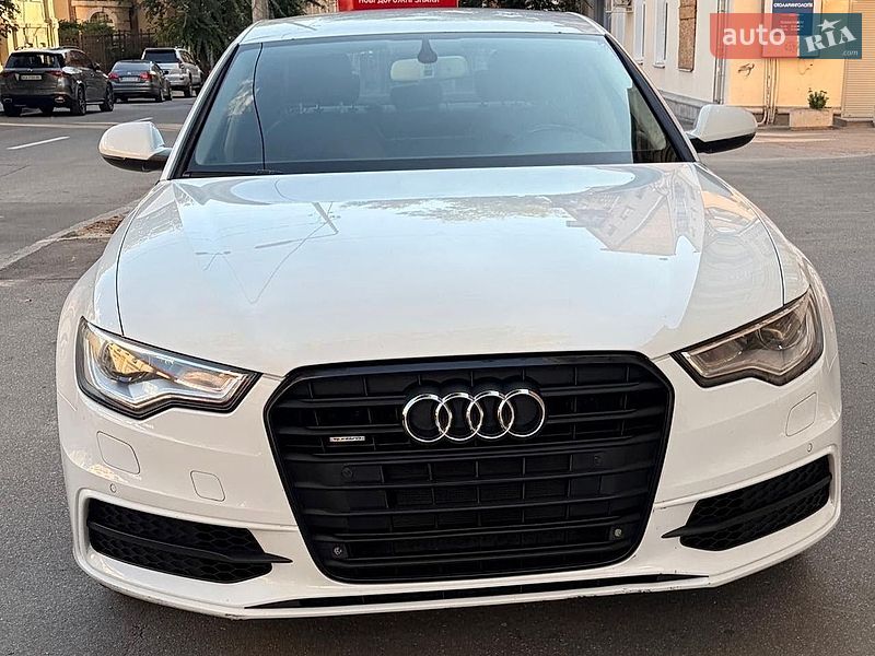 Седан Audi A6 2014 в Харькове