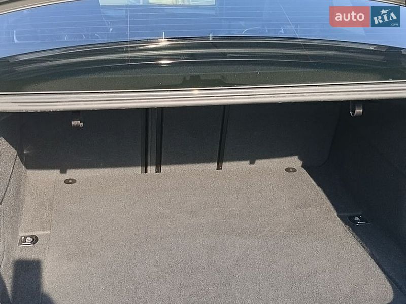 Седан Audi A6 2014 в Киеве