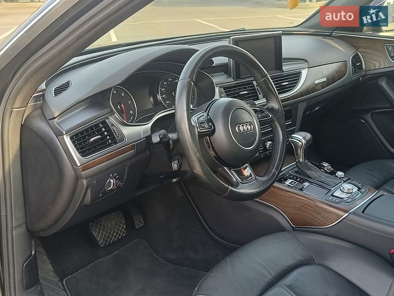 Седан Audi A6 2014 в Киеве