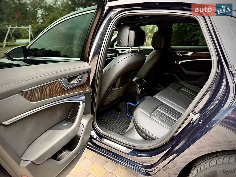 Седан Audi A6 2019 в Львові