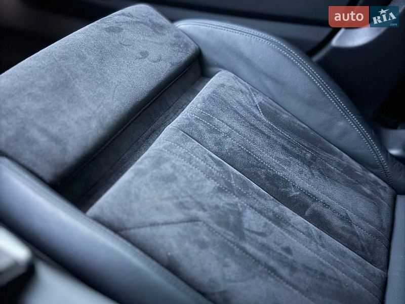 Седан Audi A6 2021 в Киеве