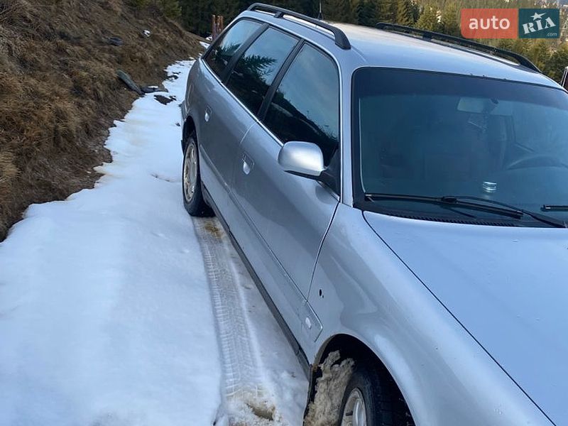 Универсал Audi A6 1997 в Яблунице