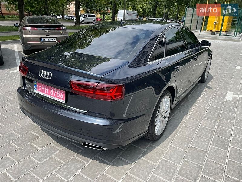 Седан Audi A6 2015 в Ровно