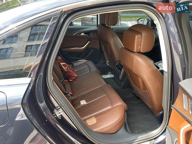 Седан Audi A6 2015 в Ровно