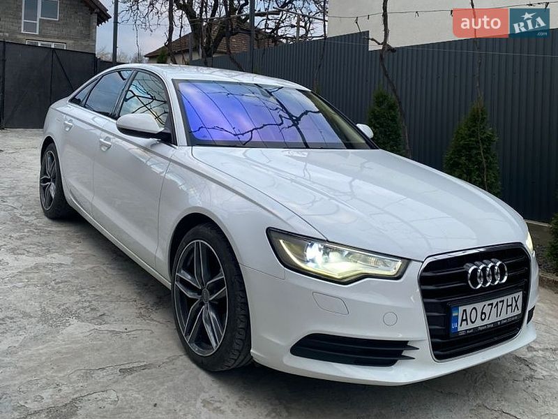 Седан Audi A6 2012 в Ужгороді