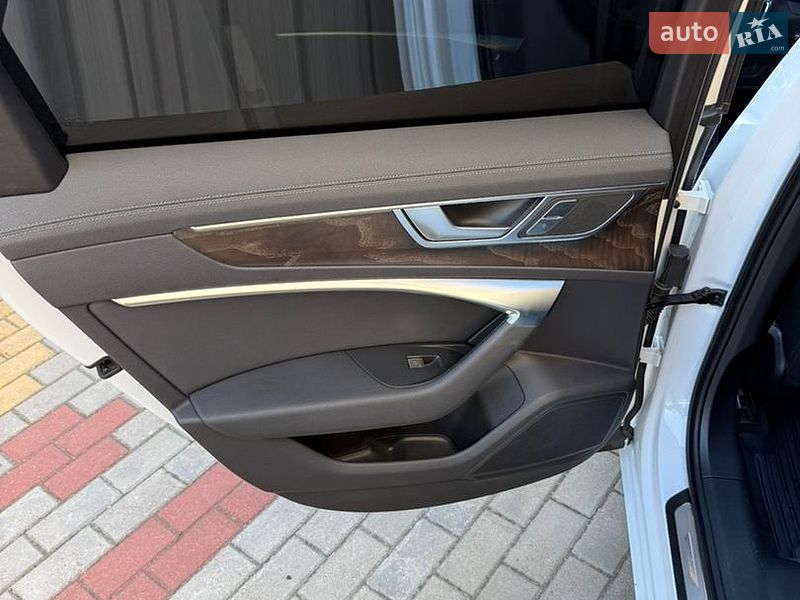 Седан Audi A6 2018 в Звягелі