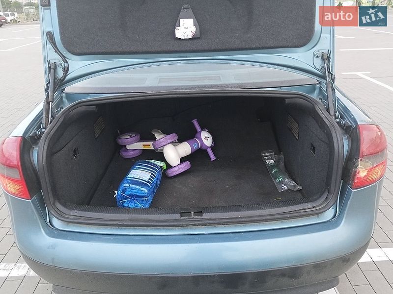 Седан Audi A6 1998 в Одессе
