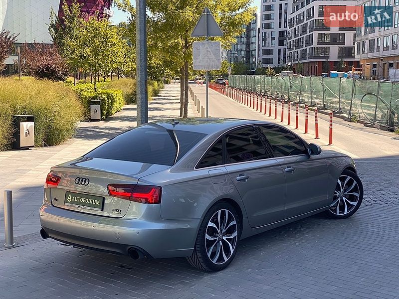 Седан Audi A6 2014 в Киеве