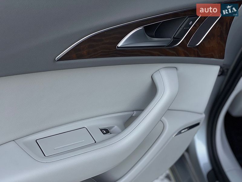 Седан Audi A6 2014 в Киеве