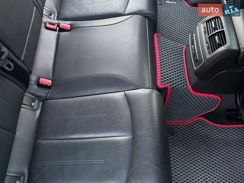 Седан Audi A6 2013 в Луцке