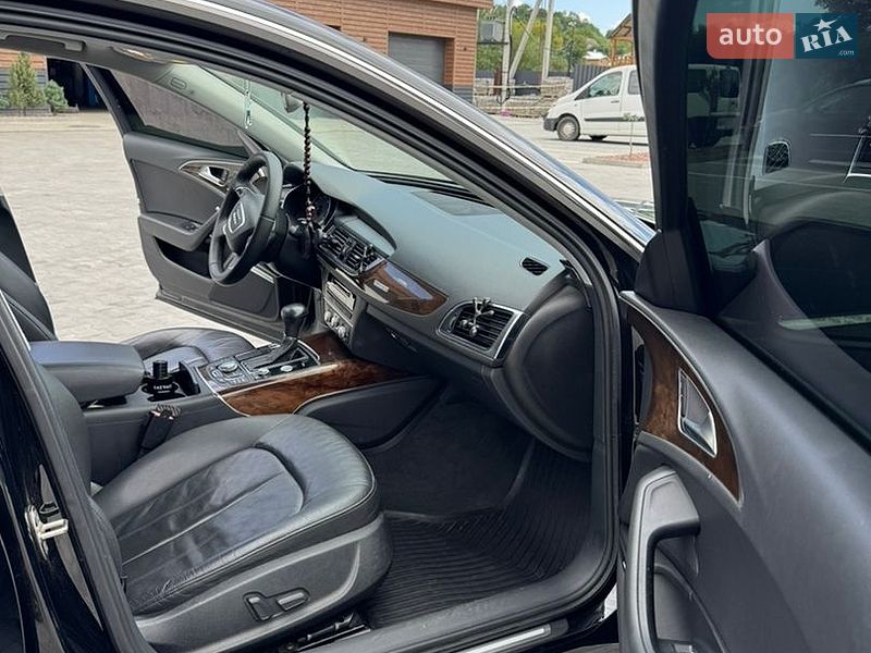 Седан Audi A6 2012 в Ивано-Франковске