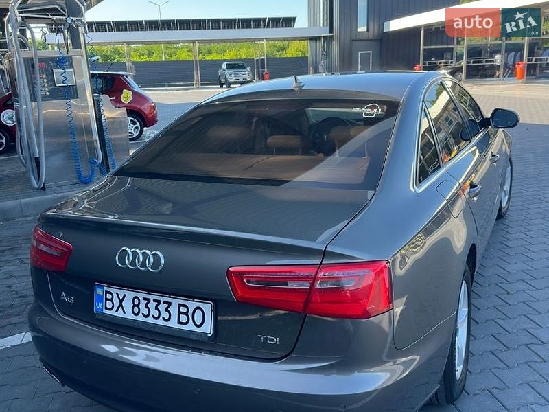 Седан Audi A6 2012 в Каменец-Подольском
